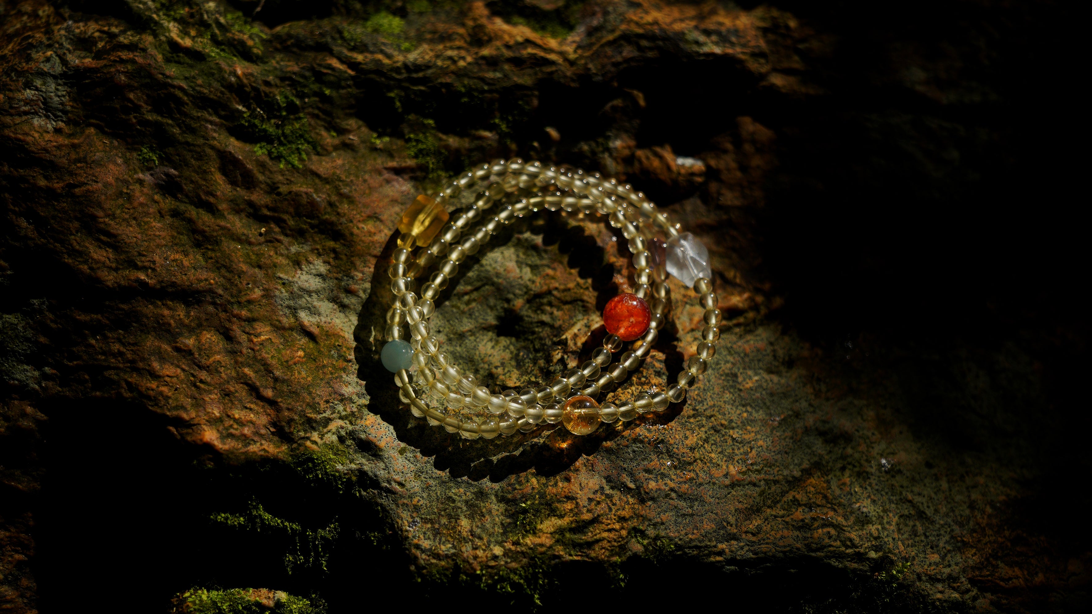 slider image slider_item_VpWyzE